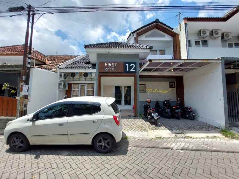 dijual kost okupansi full dekat kampus uny dan ugm