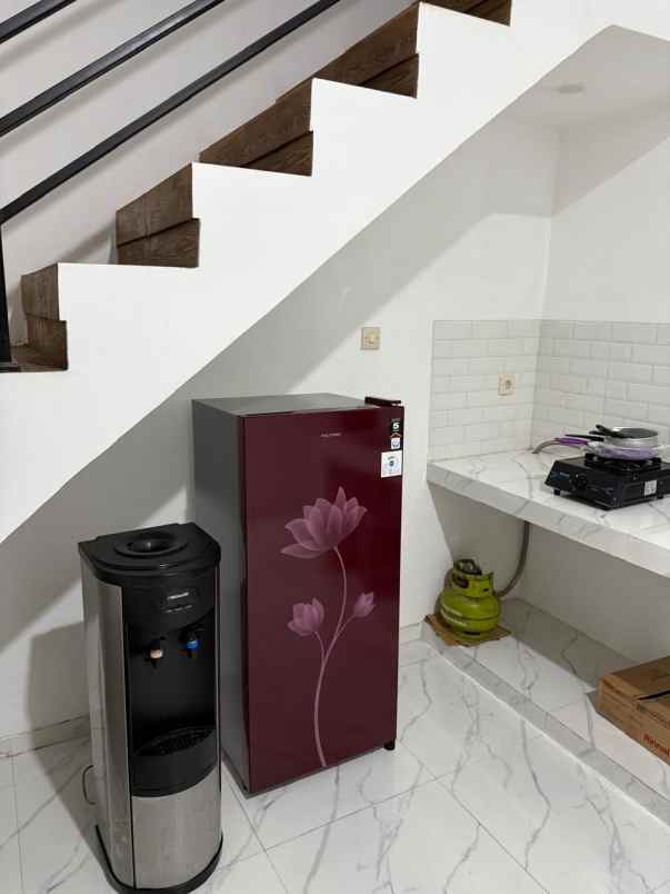 dijual kost sigura gura