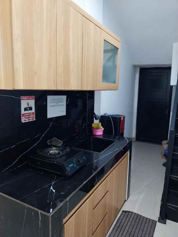 dijual kost ui depok