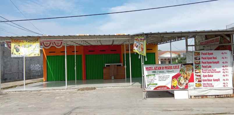 dijual perumahan dan kios karawang