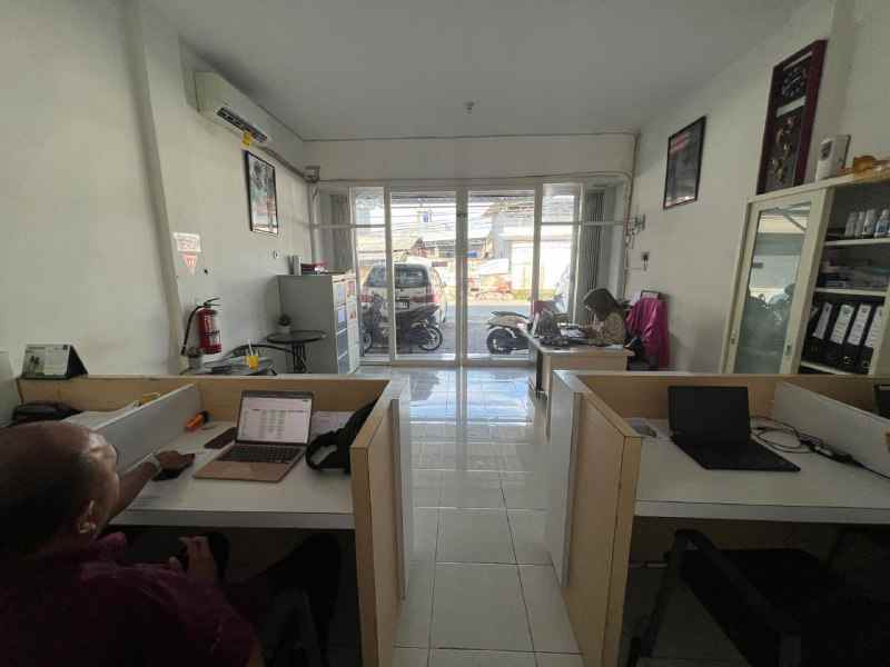 dijual ruko gudang kantor gununganyar