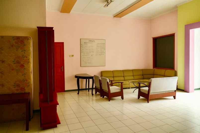 dijual ruko gudang kantor jalan beteng