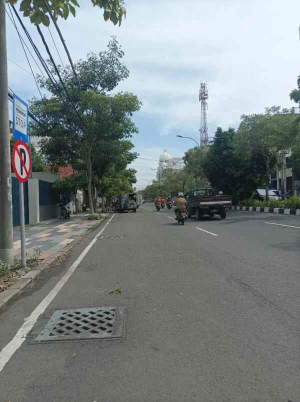 dijual ruko gudang kantor jl raya kedung doro kec