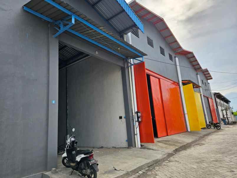 dijual ruko gudang kantor kedinding tengah