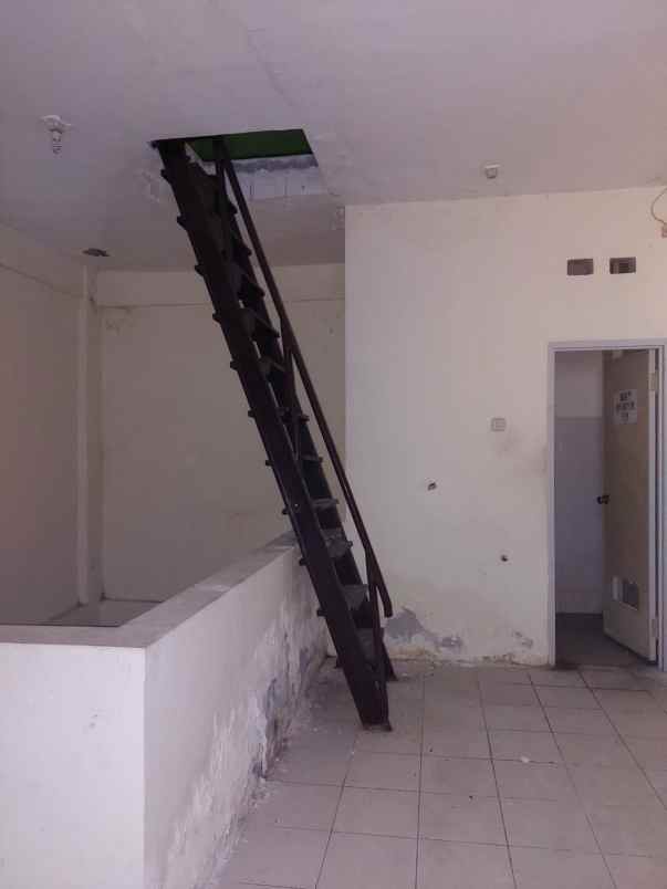 dijual ruko gudang kantor klampis 21