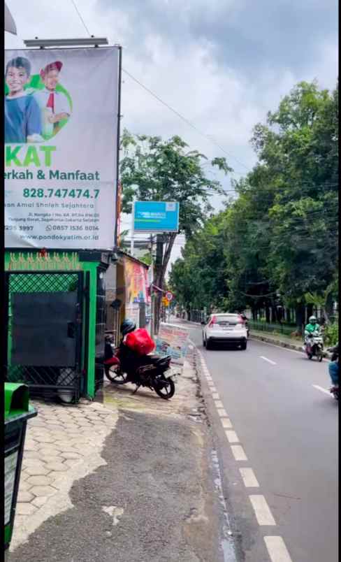 dijual ruko gudang kantor lenteng agung