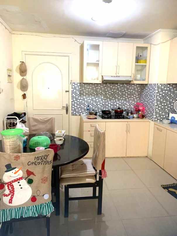 dijual rumah apt paladian park kelapa