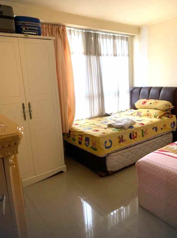 dijual rumah apt paladian park kelapa