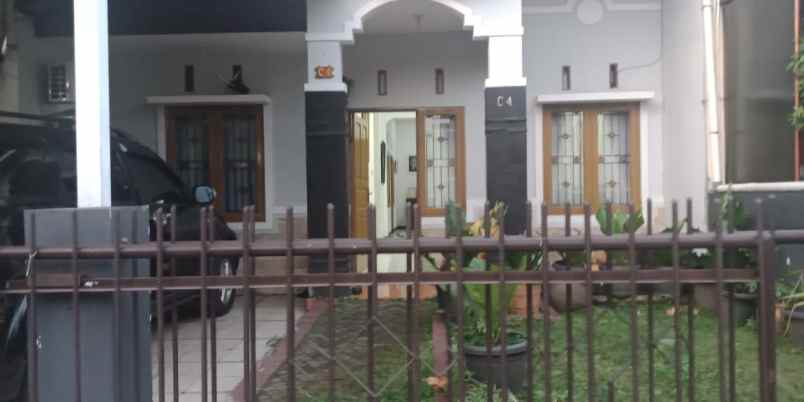 dijual rumah arcamanik bandung kota