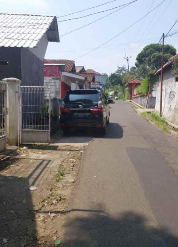 dijual rumah asri nyaman dan jalannya lebar via lelang