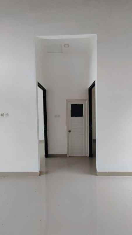 dijual rumah babakan pocis serpong tangsel