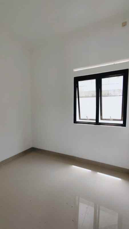 dijual rumah babakan pocis serpong tangsel