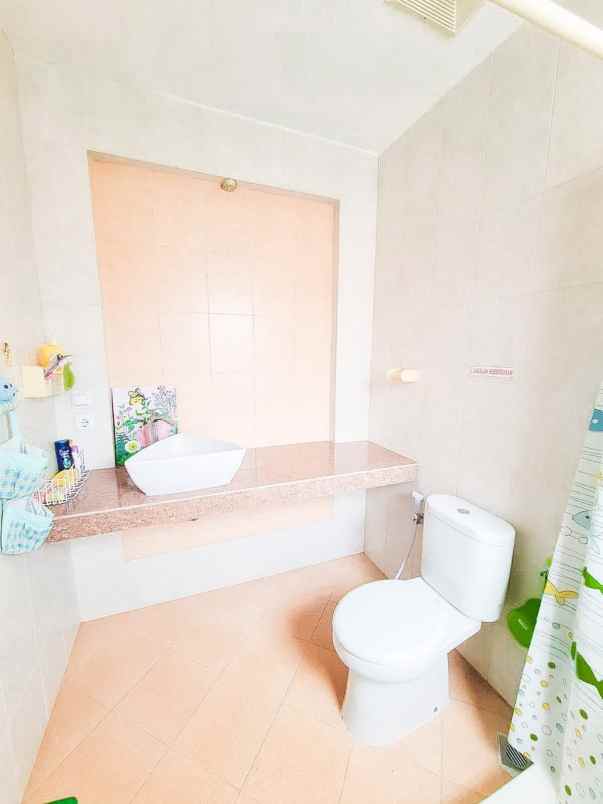 dijual rumah babatan pilang