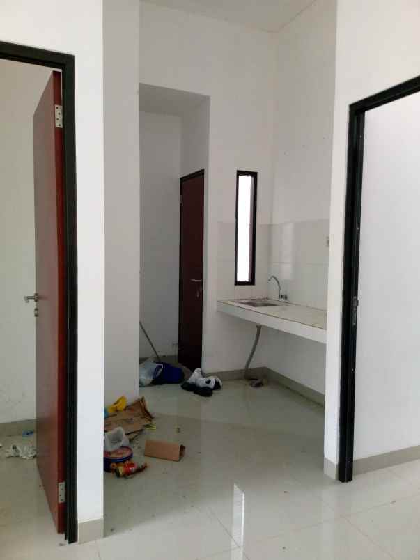 dijual rumah balandongan caringin bogor