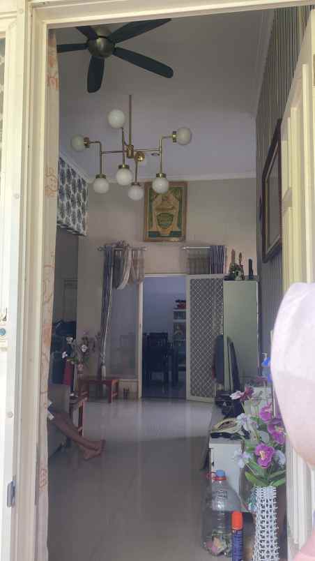 dijual rumah banyumanik