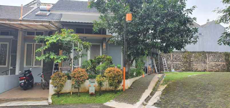 dijual rumah banyumanik