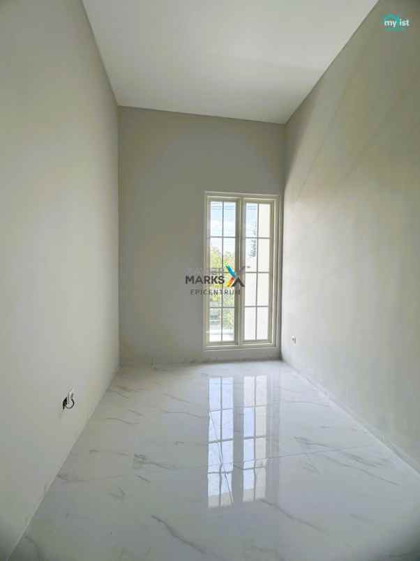 dijual rumah baru gress tenggilis mejoyo dekat ubaya