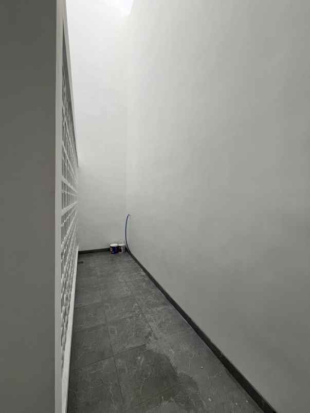 dijual rumah baru modern minimalis sawojajar 1