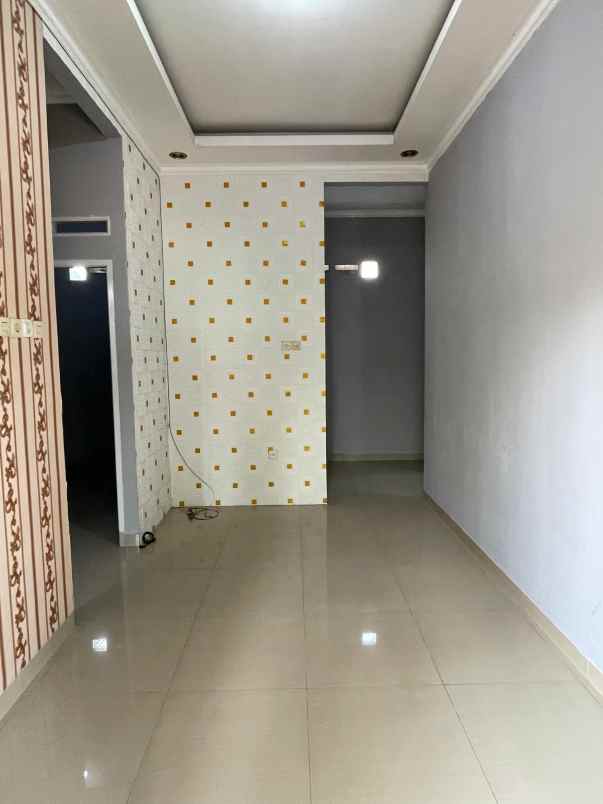 dijual rumah bedahan sawangan depok