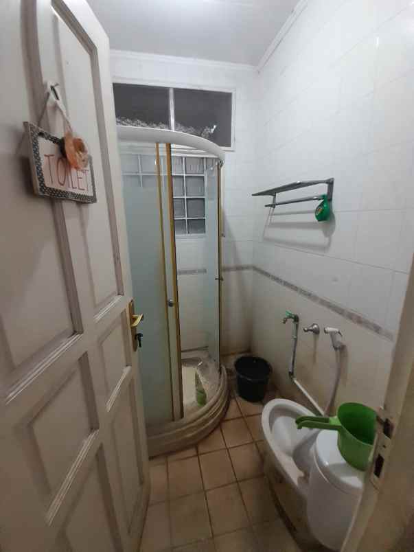 dijual rumah billymoon pondok kelapa