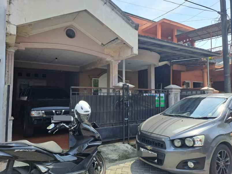 dijual rumah bintara 9 bintara brkasi