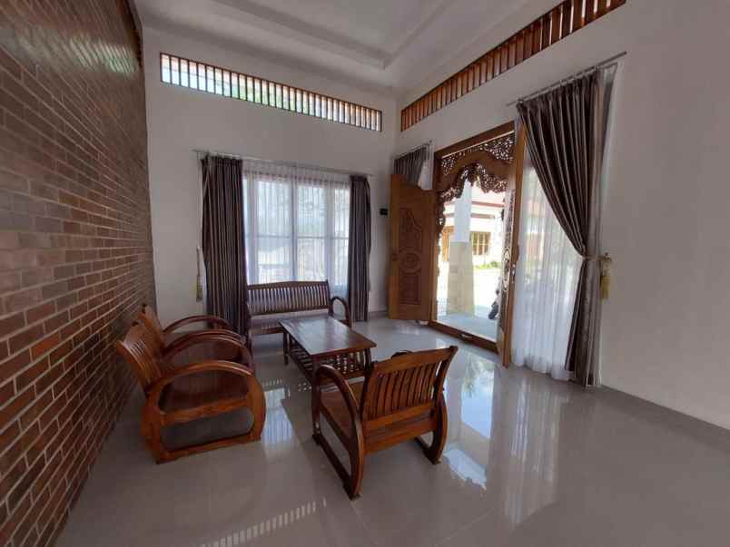 dijual rumah borobudur magelang