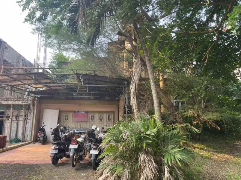 dijual rumah bsd city victoria river