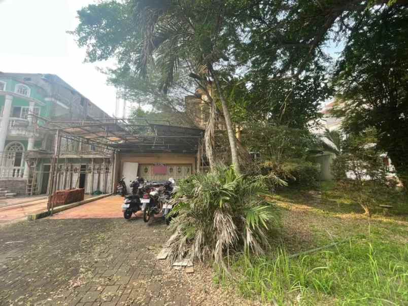 dijual rumah bsd city victoria river