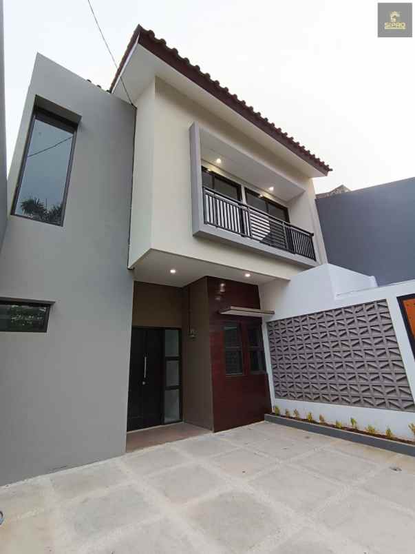 dijual rumah bukit nusa indah serua