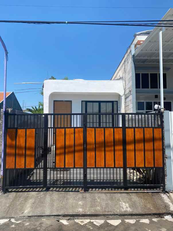 dijual rumah bumi wonorejo asri