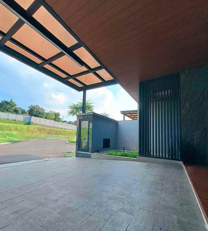 dijual rumah candi golf semarang