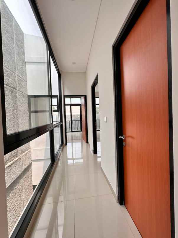 dijual rumah ceger