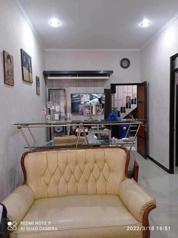 dijual rumah ciateul town house jl