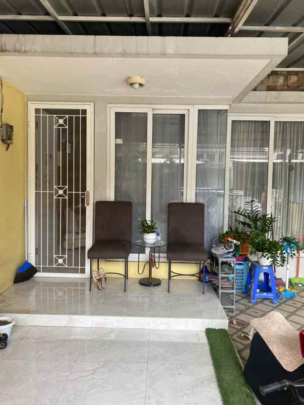dijual rumah cibubur country cikeas