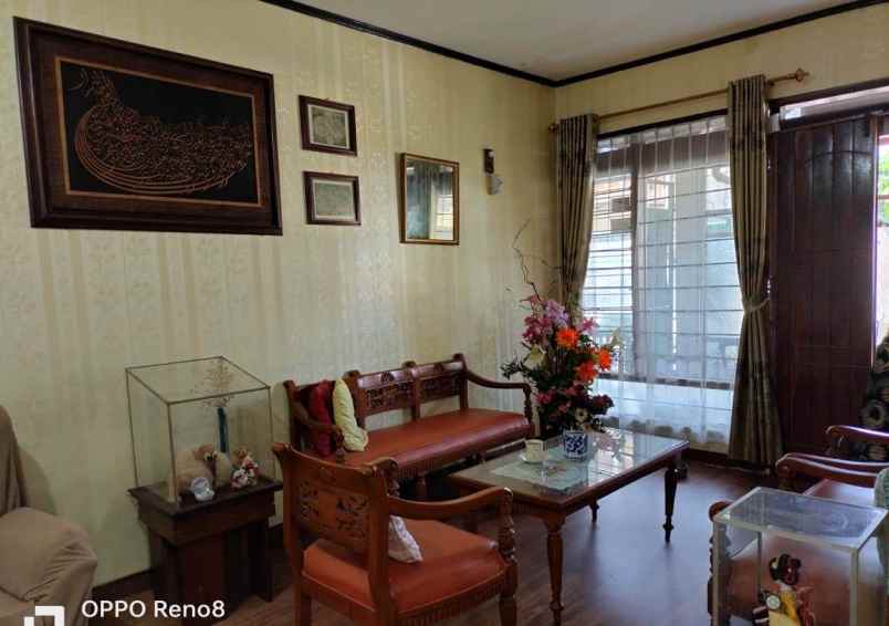 dijual rumah cigadung