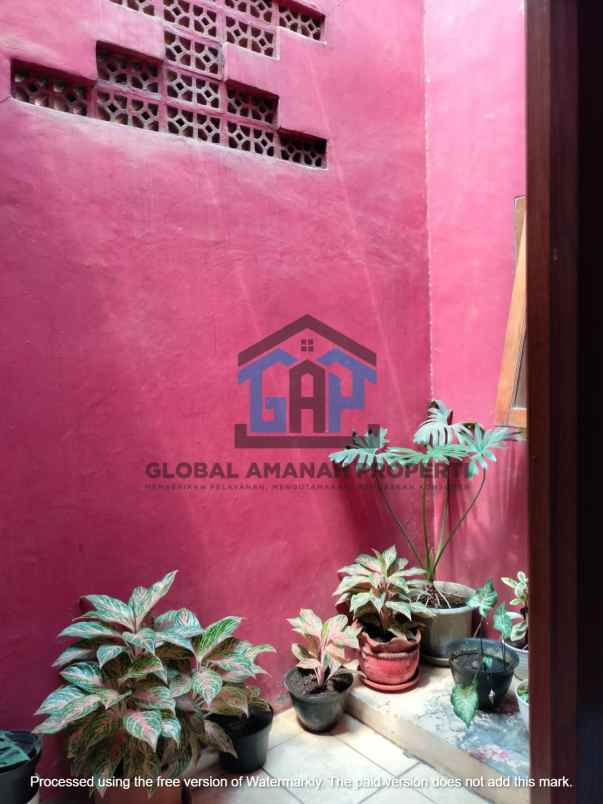 dijual rumah cihanjuang raya