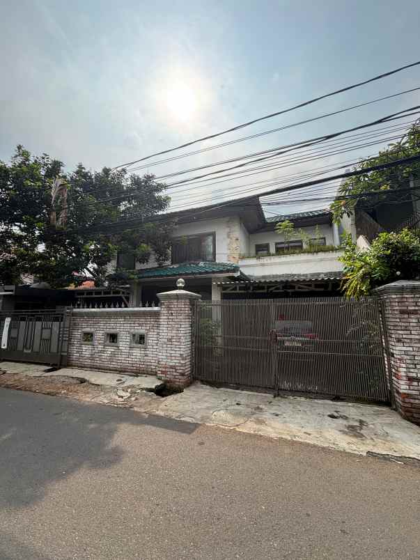 dijual rumah cilandak