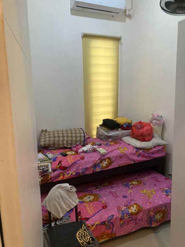 dijual rumah cilodong depok