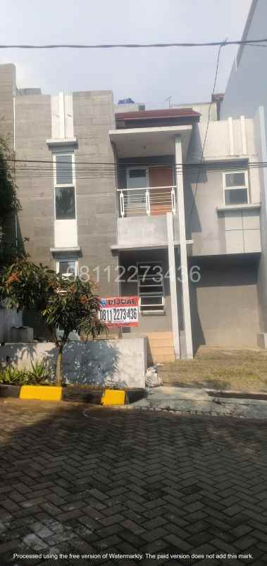 dijual rumah cipageran