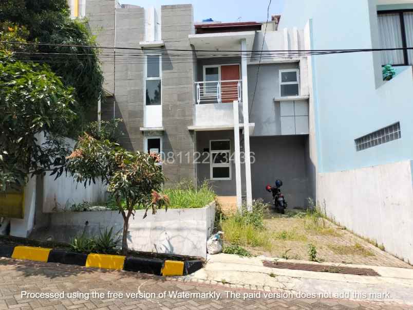 dijual rumah cipageran