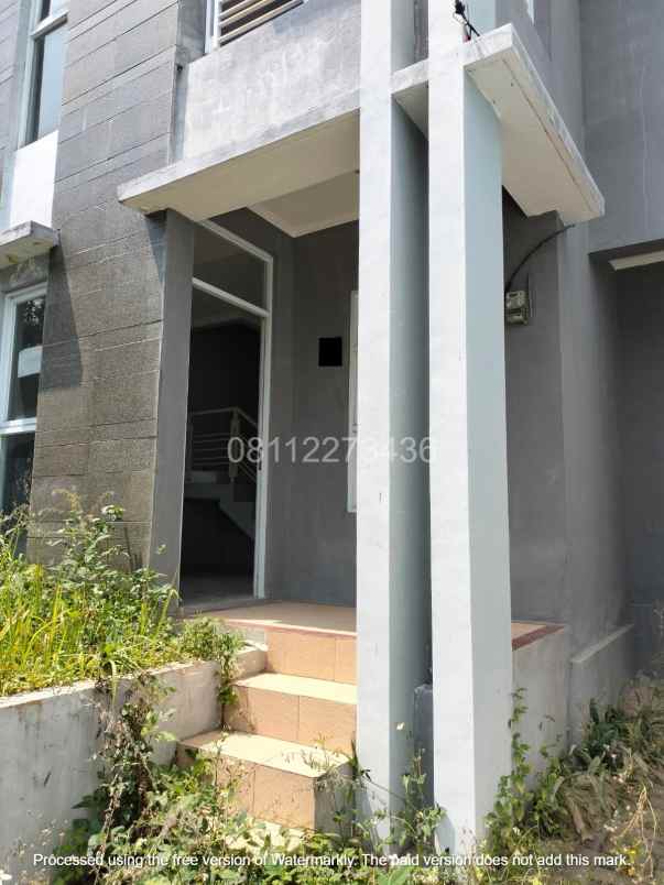 dijual rumah cipageran