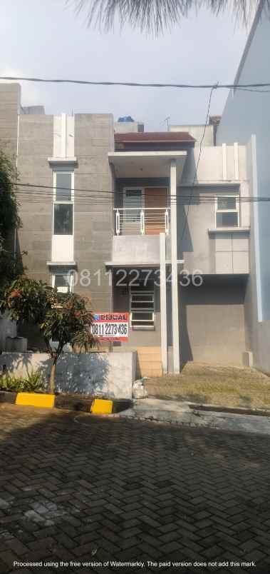 dijual rumah cipageran