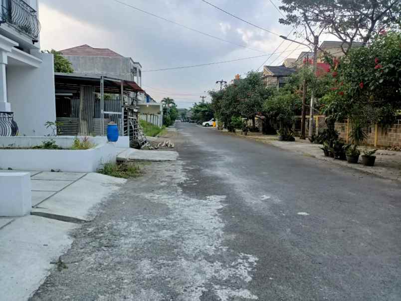 dijual rumah cipamokolan