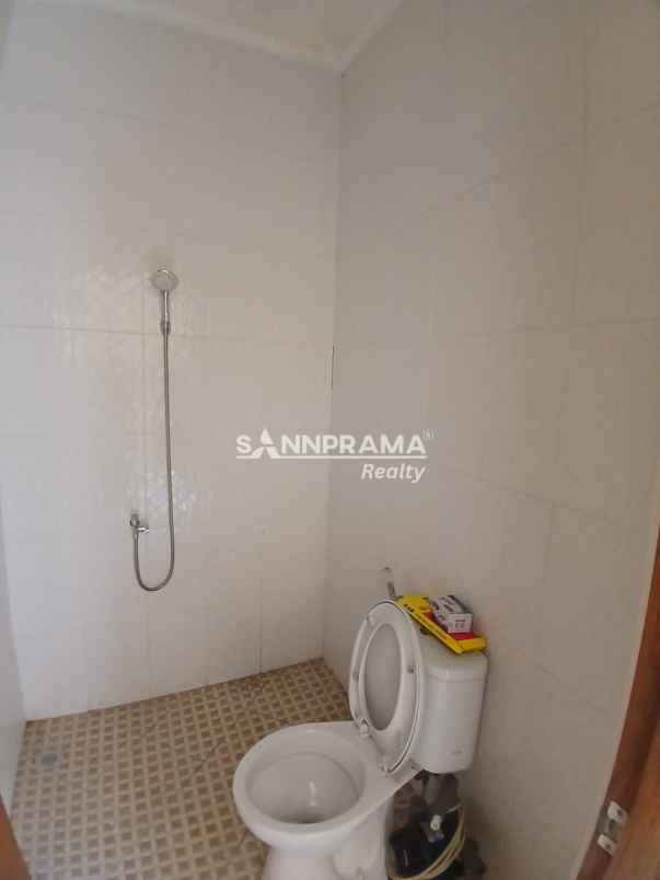dijual rumah cipayung zdepok
