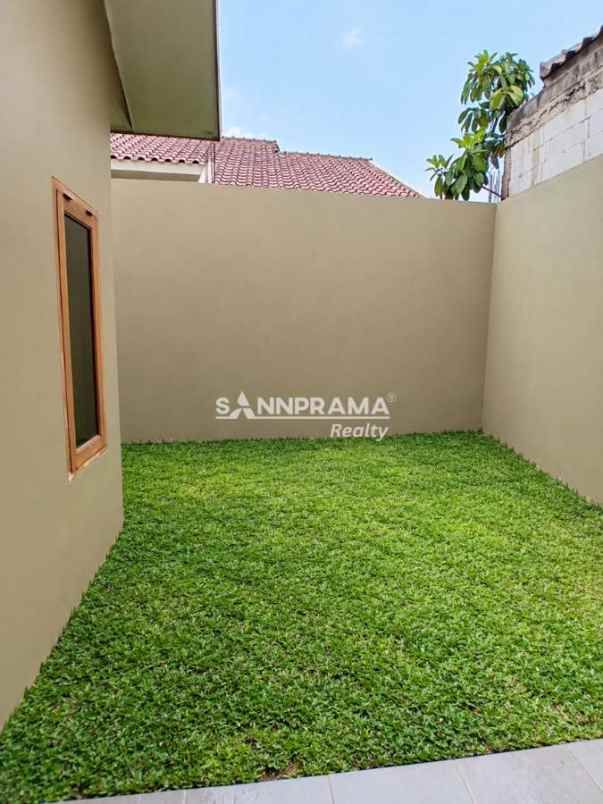dijual rumah cipayung zdepok