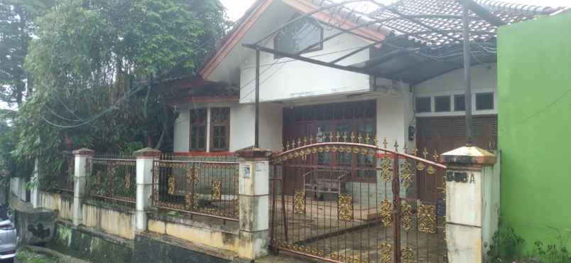 dijual rumah cipedak jakarta selatan