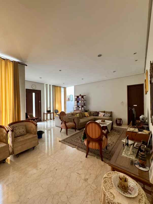 dijual rumah cipete cilandak barat