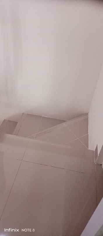 dijual rumah cipinang kabembem