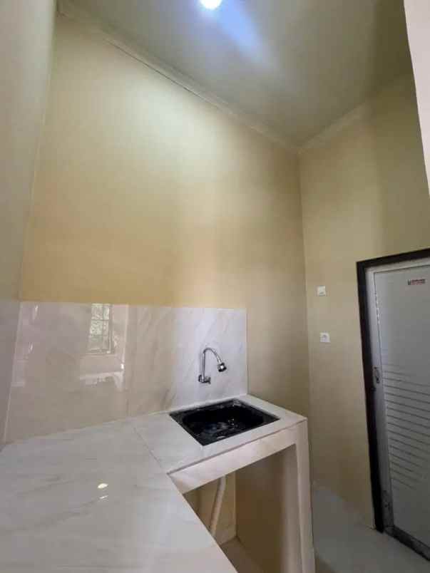 dijual rumah ciputat jombang