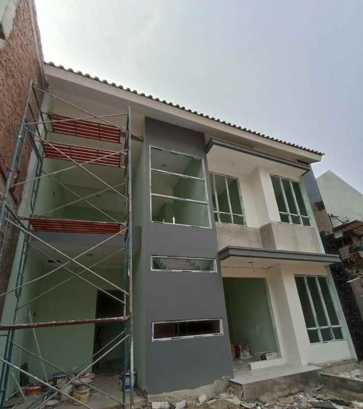 dijual rumah ciracas jakarta timur